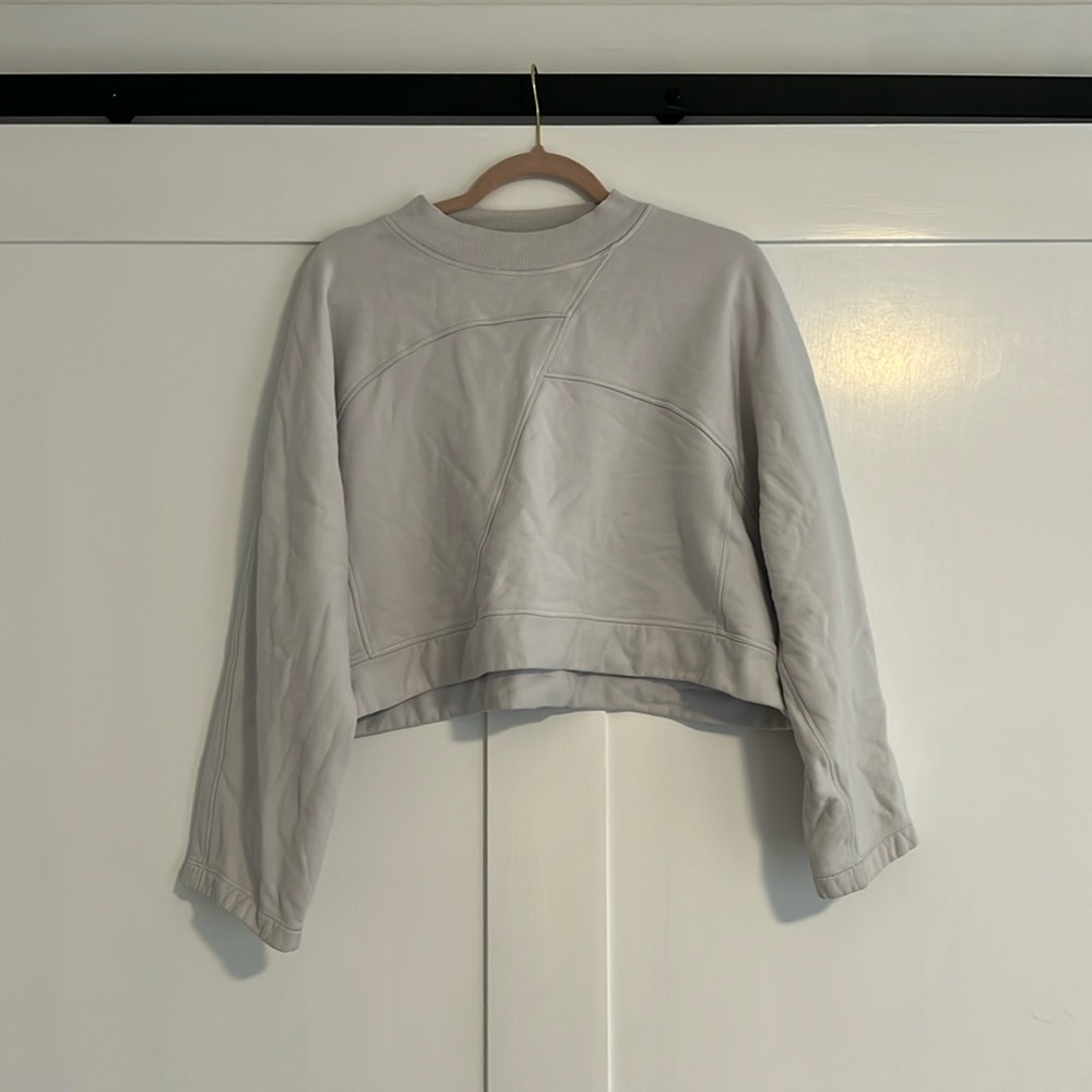 Lululemon Cropped Pullover Sweatshirt